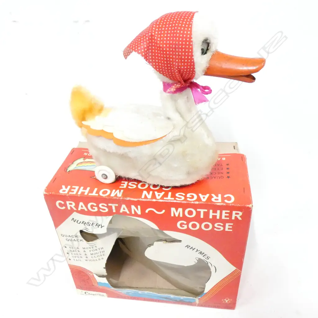 BOXED CRAGSTAN MOTHER GOOSE TOY H. 210MM Image 1++